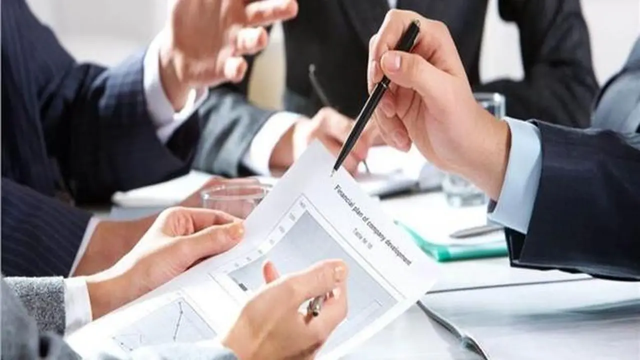 مسلسل أولاد الراعي يعرض خطوات تأسيس شركة أونلاين بطريقة مبسطة